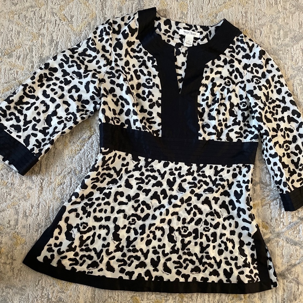 White House Black Market Top 3/4 Sleeve Sz 12 Zipper On The Side %100 Silk